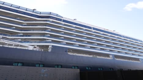 cruise ship exterior view