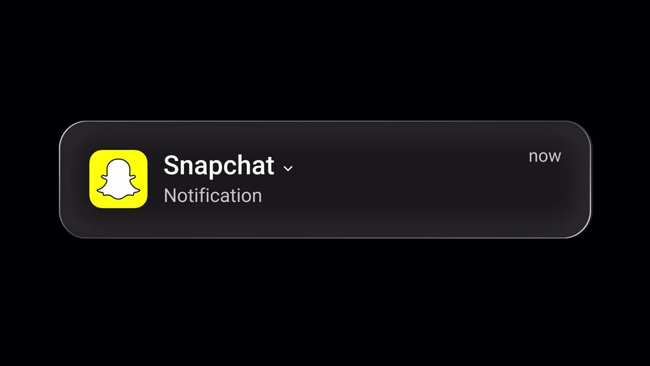 Notifica Snapchat effetto vetro liquido