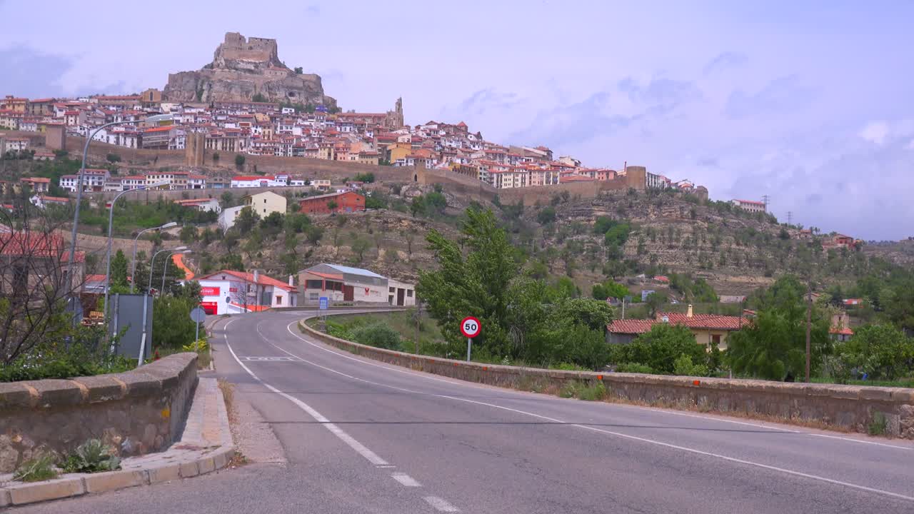 모렐라 스페인 2의 아름다운 성 요새 마을