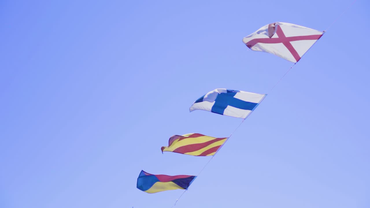 conjunto de banderas de señales marítimas marinas náuticas