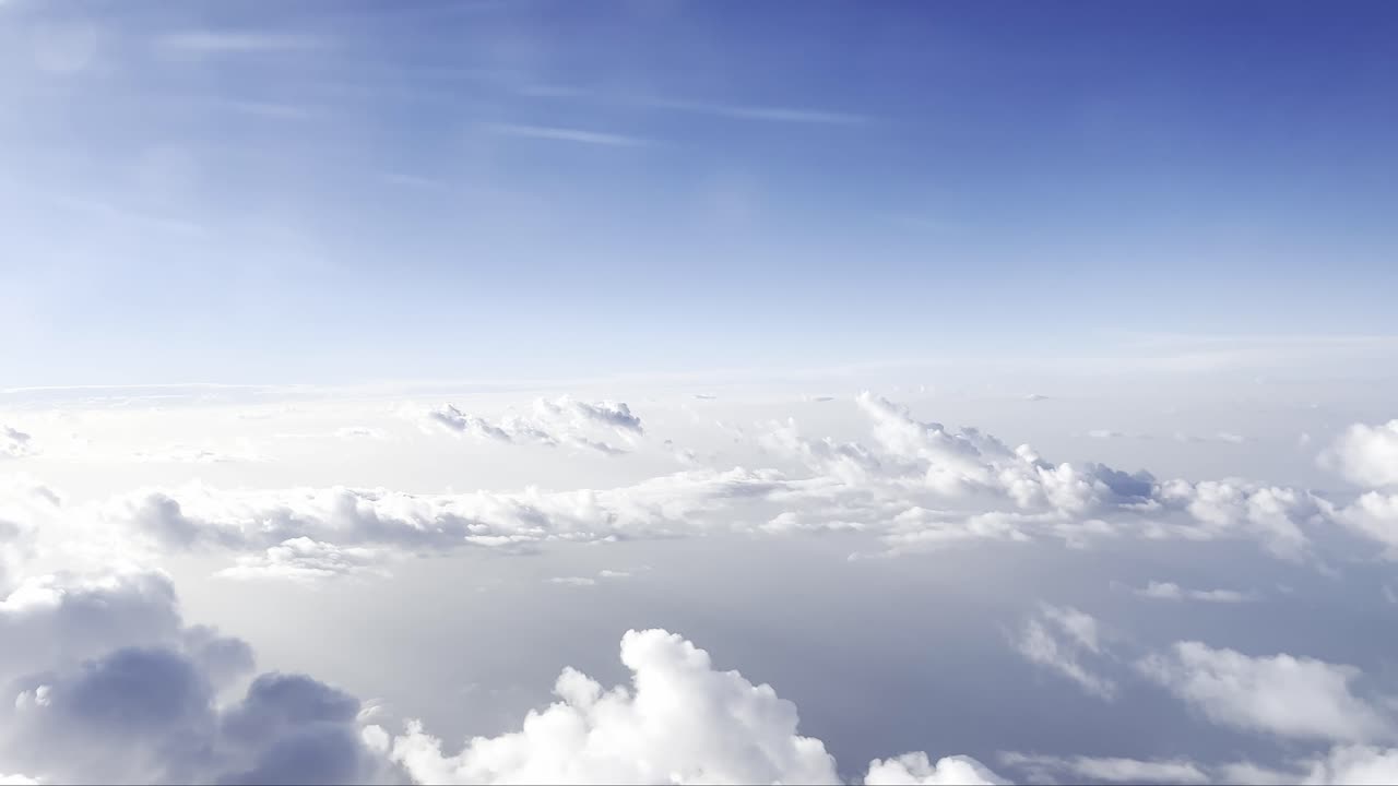 비행기 창문에서 보기