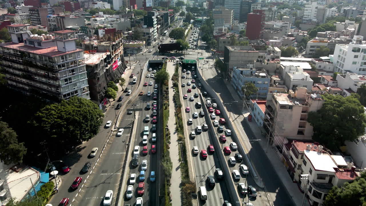vista aérea del viaducto de la ciudad de méxico