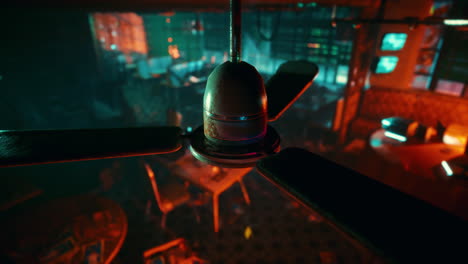 ventilador de techo oxidado en una habitación cyberpunk