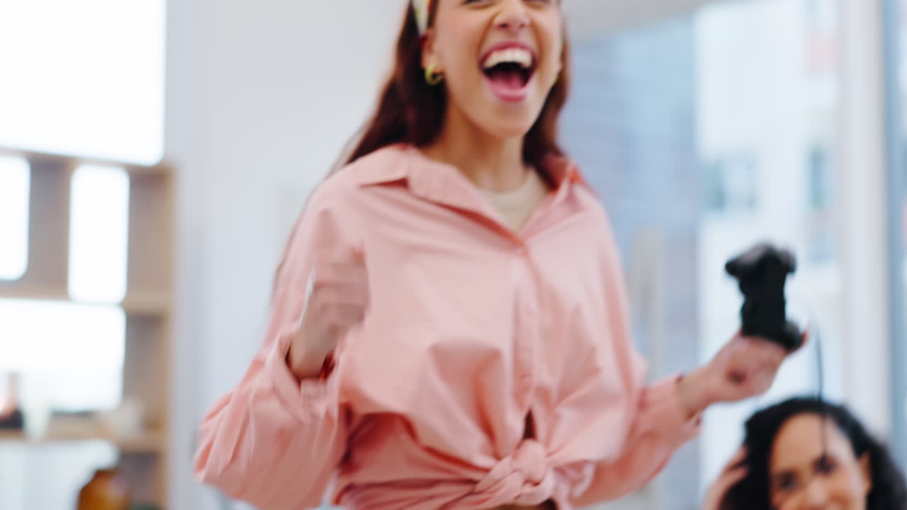 비디오 게임, 친구들과 여성들이 함께 노는 것