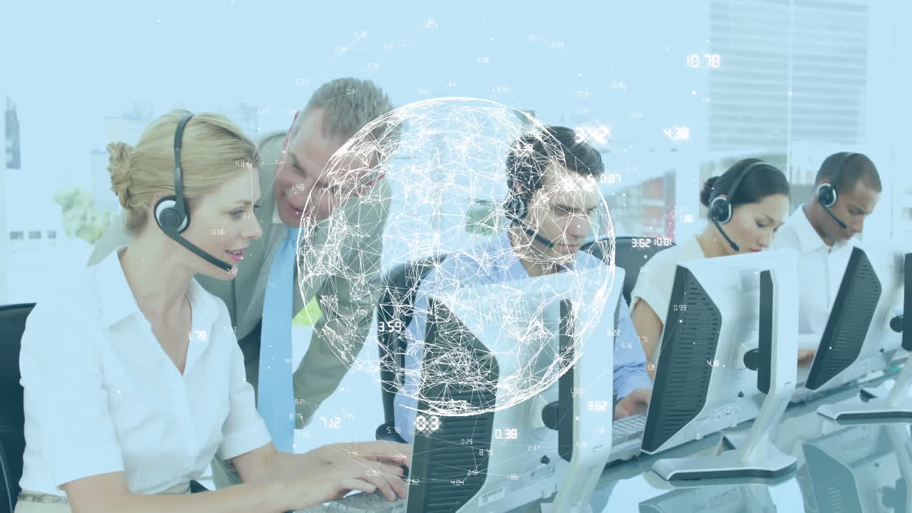 전화 헤드 ⁇  을 착용 한 사업가 들 의 전 세계 와 숫자 들 의 애니메이션