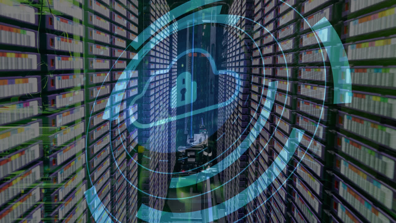 animación del icono de la nube y procesamiento de datos en la sala del servidor