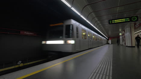viajes en metro en viena, austria