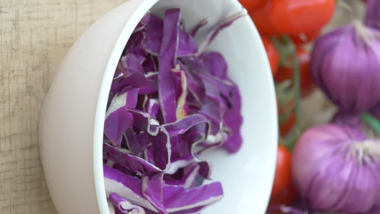 Red Cabbage, Red Onions and Tomatoes