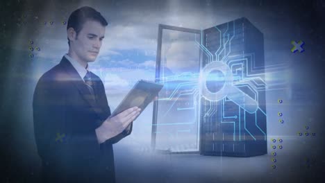 animación de un hombre caucásico usando tableta, procesamiento de datos y servidor en las nubes