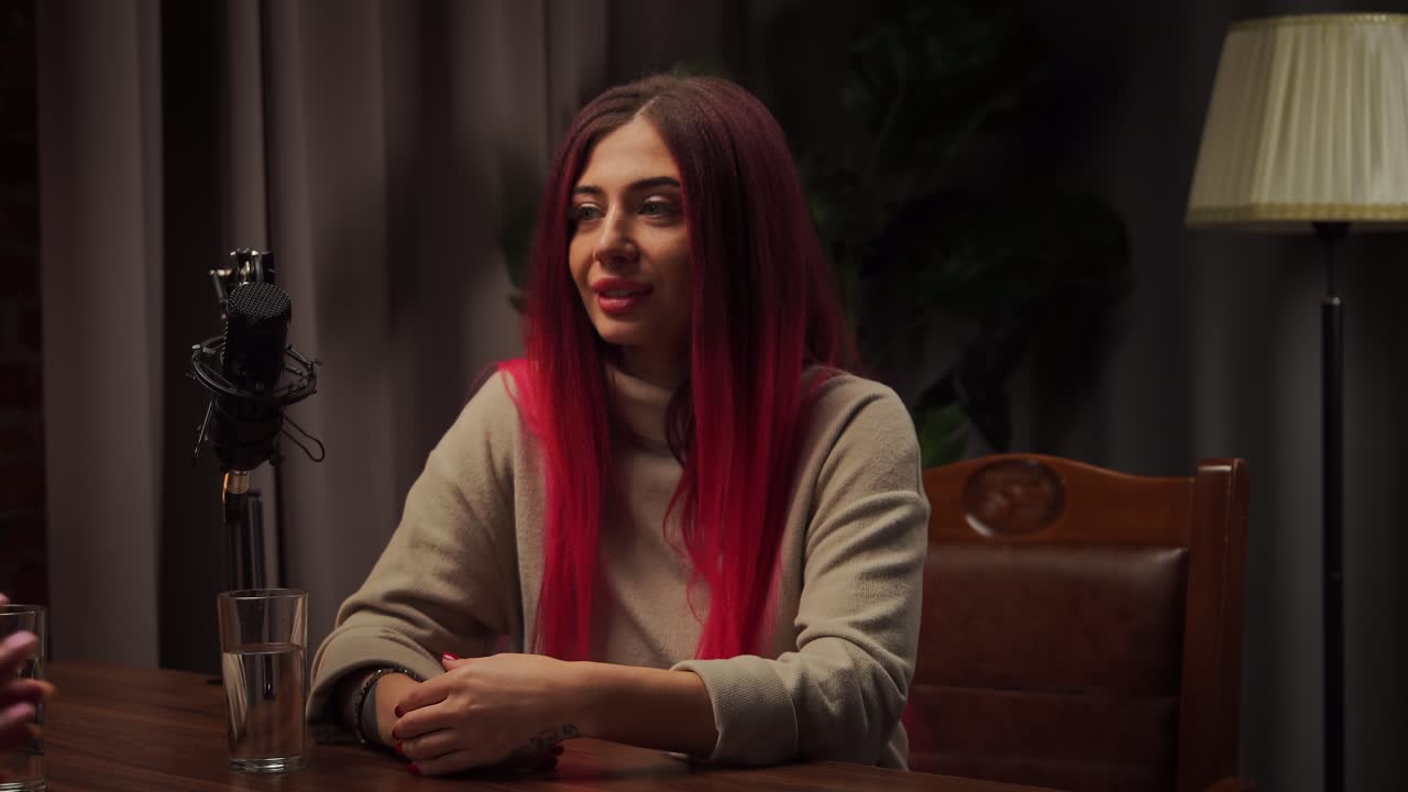 podcast entrevista con una mujer