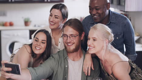 Friends,-phone-selfie-and-home-social-event