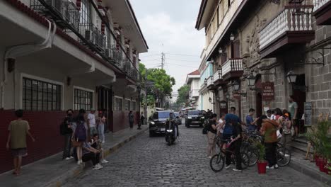 spanish colonial buildings paved road in manila philippines southeast asia