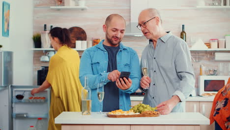 showing photos on smartphone