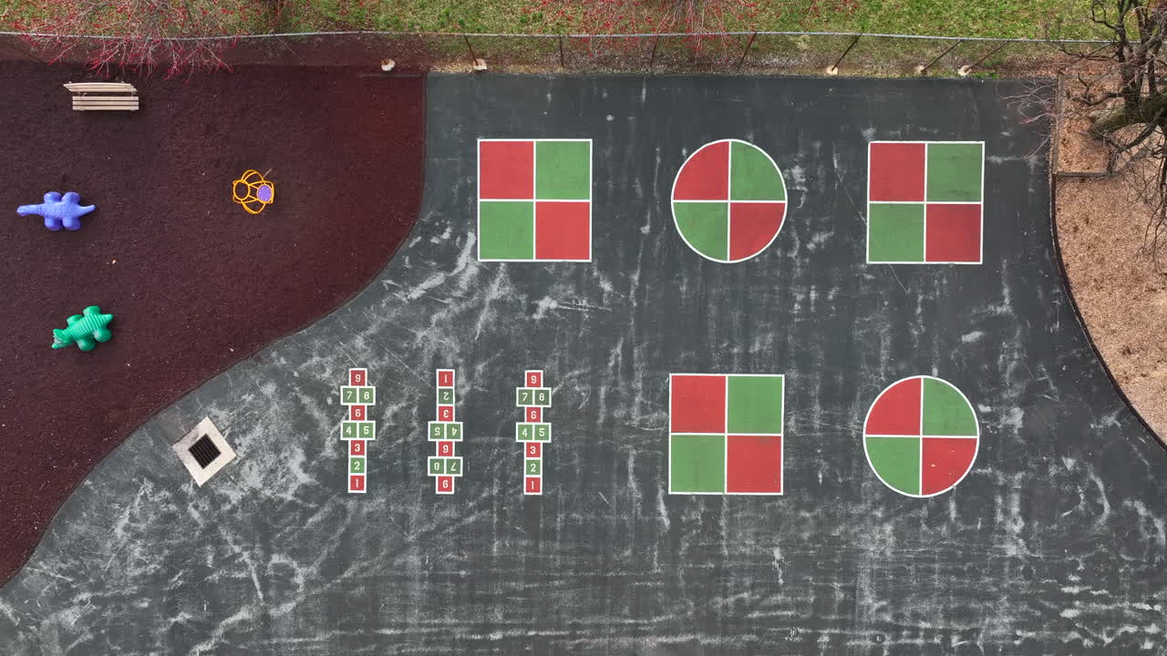 игровая площадка для школьной перемены