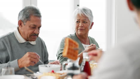 Frühstück,-Gesundheit-Und-Morgen-Mit-Der-Familie-Am-Tisch