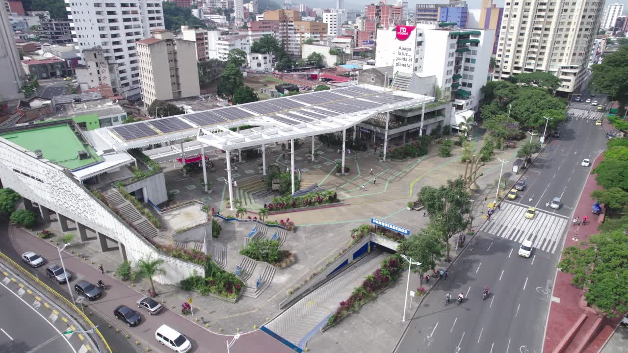 esplendor aéreo: impresionante vista desde un avión no tripulado de cali, colombia