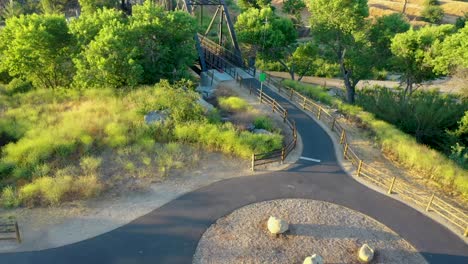 Iron-Horse-Bridge-Trailhead-in-Santa-Clarita,-California