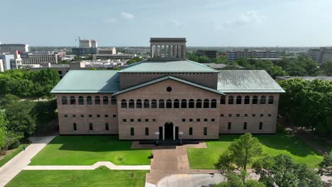 Gebäude-Auf-Dem-Campus-Der-Universität-Houston