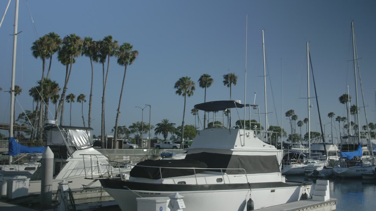 Panoramica della marina CA 005