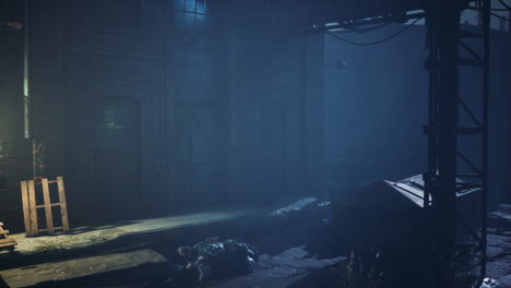 escena nocturna de una fábrica abandonada