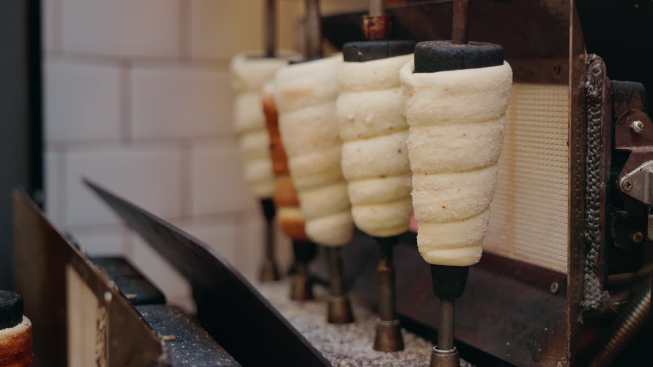 Trdelník pastry baking