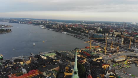 disparo de drone desde estocolmo - gamla stan