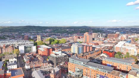 La-Ciudad-De-Sheffield-Con-Apartamentos-Residenciales-En-El-Sur-De-Yorkshire,-En-El-Centro-norte-De-Inglaterra.