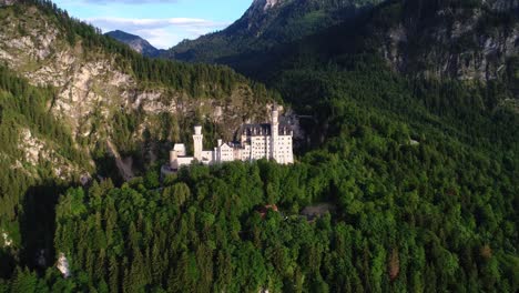 neuschwanstein castle bavarian alps germany