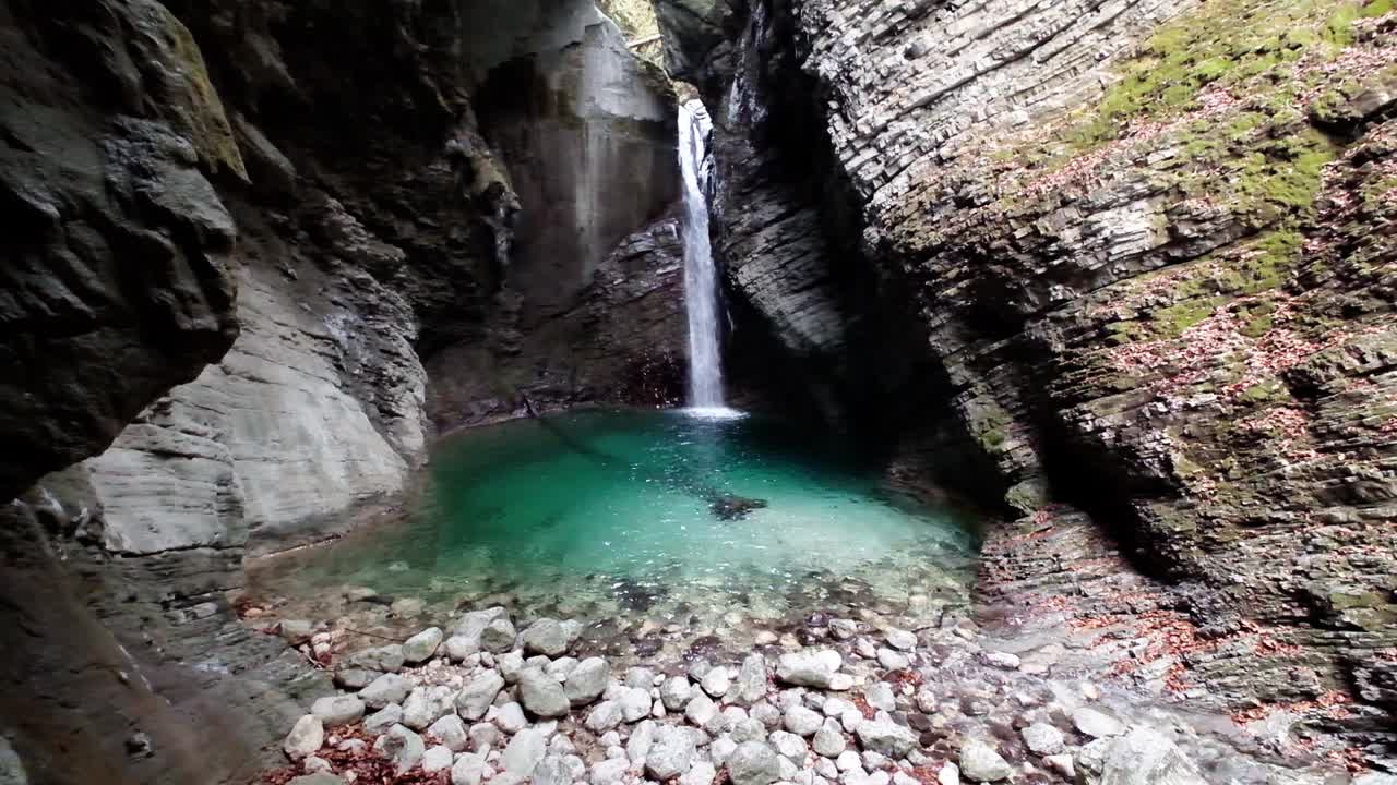 Cachoeira Kozjak na Eslovênia, Europa.