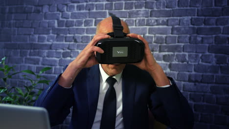 Using virtual reality and artificial intelligence in an office