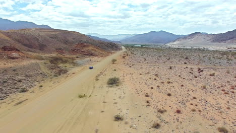 Driving-through-the-arid-desert