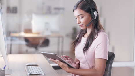 Portrait-of-a-young-female-customer-service-agent