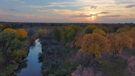 El-Norte-De-Colorado-En-Plena-Regalía-De-Otoño