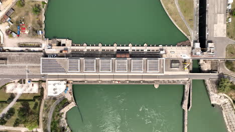 Embalse-Histórico,-Síntesis-De-Energía-Aérea:-Donzère-mondragon.