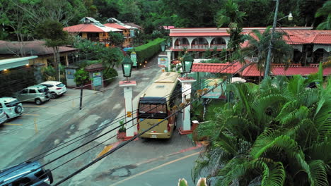 Drone-view-of-a-group-of-monkey-walking-on-wires-in-Manuel-Antonio,-Costa-Rica