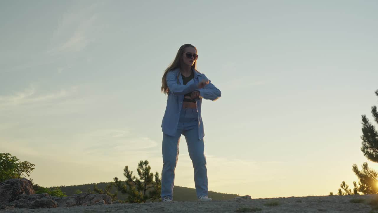 danza contemporánea, moda, bailarina