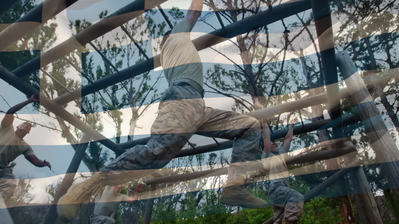 animación de la bandera de grecia o varios soldados masculinos durante el entrenamiento