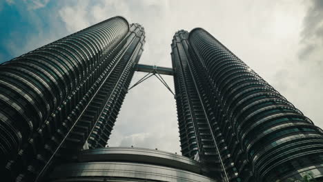petronas twin towers