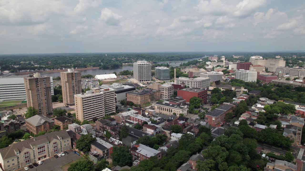 Veduta aerea dello skyline del centro di Trenton, New Jersey, USA