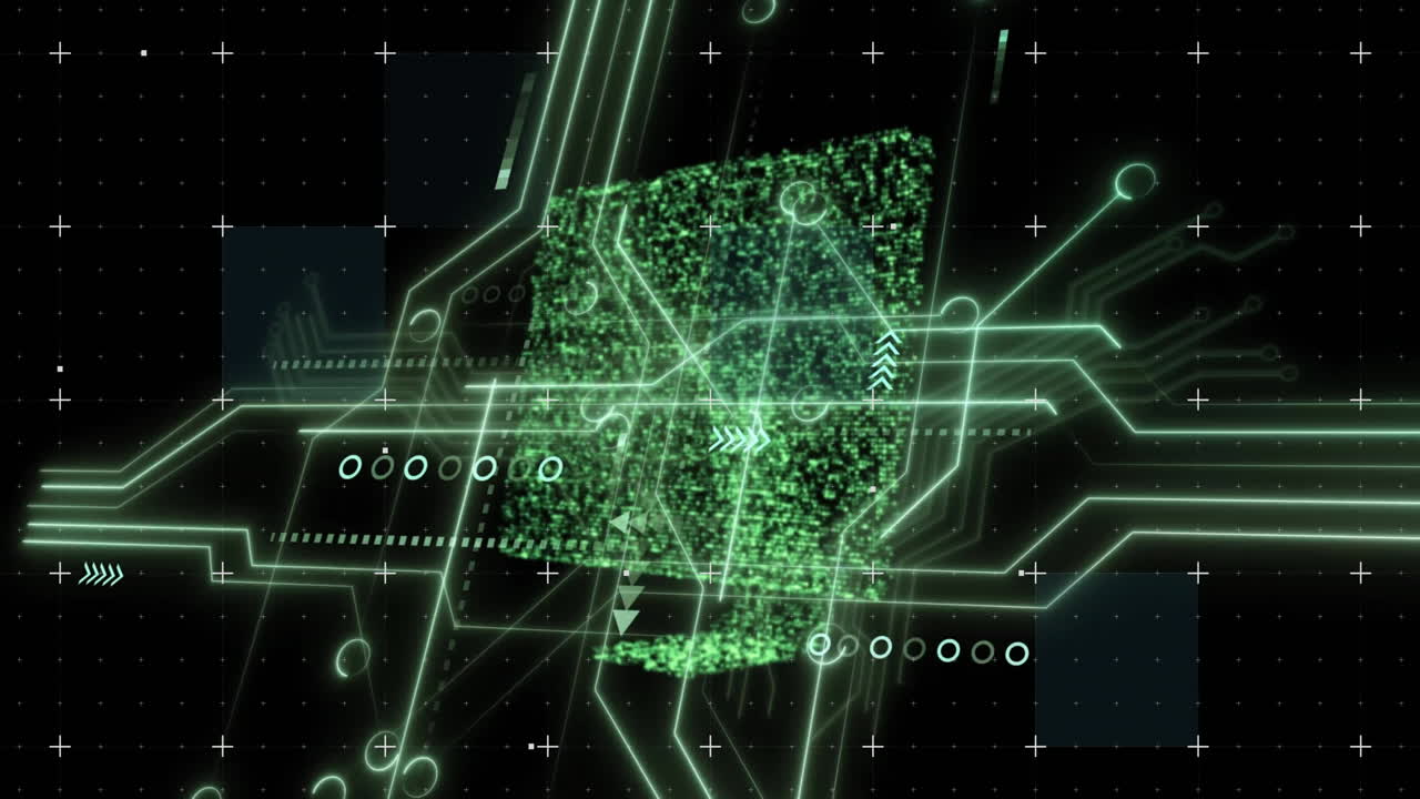 animación de procesamiento de datos con placa de circuitos de computadora sobre la forma en fondo negro