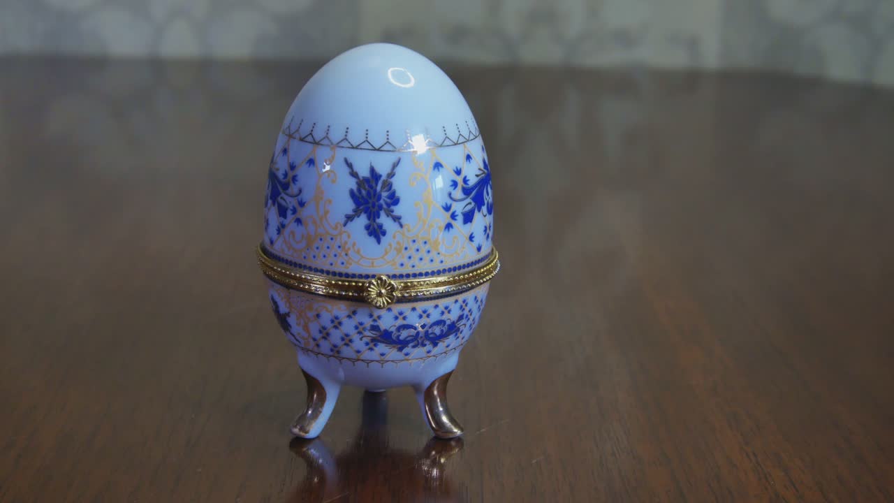 réplica de huevo fabergé imperial de cerámica decorativa
