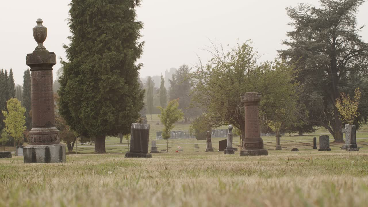 Graves and monoliths in vancouver cementery