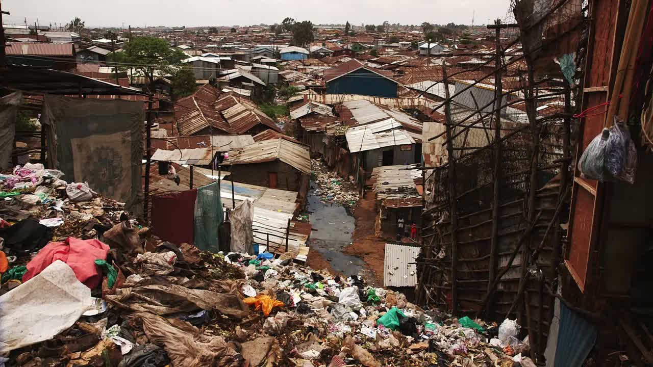 vista de kibera, el barrio más grande de kenia