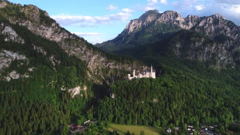 neuschwanstein castle bavarian alps germany