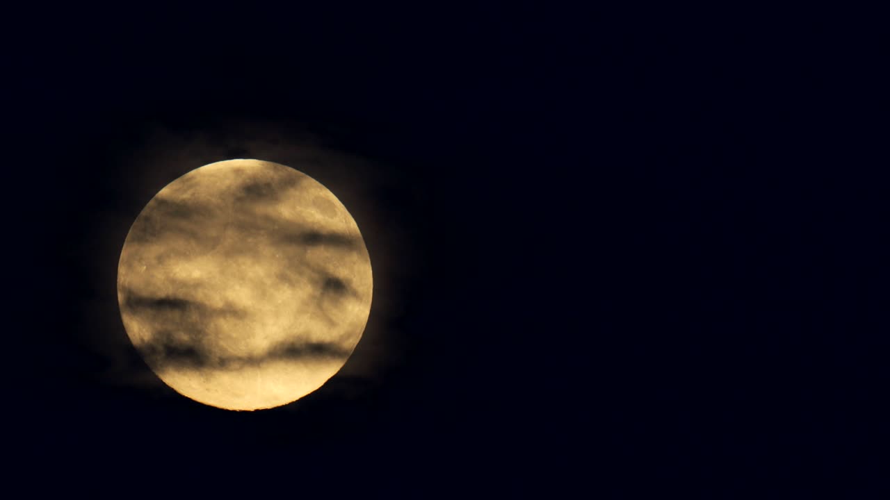 lua cheia