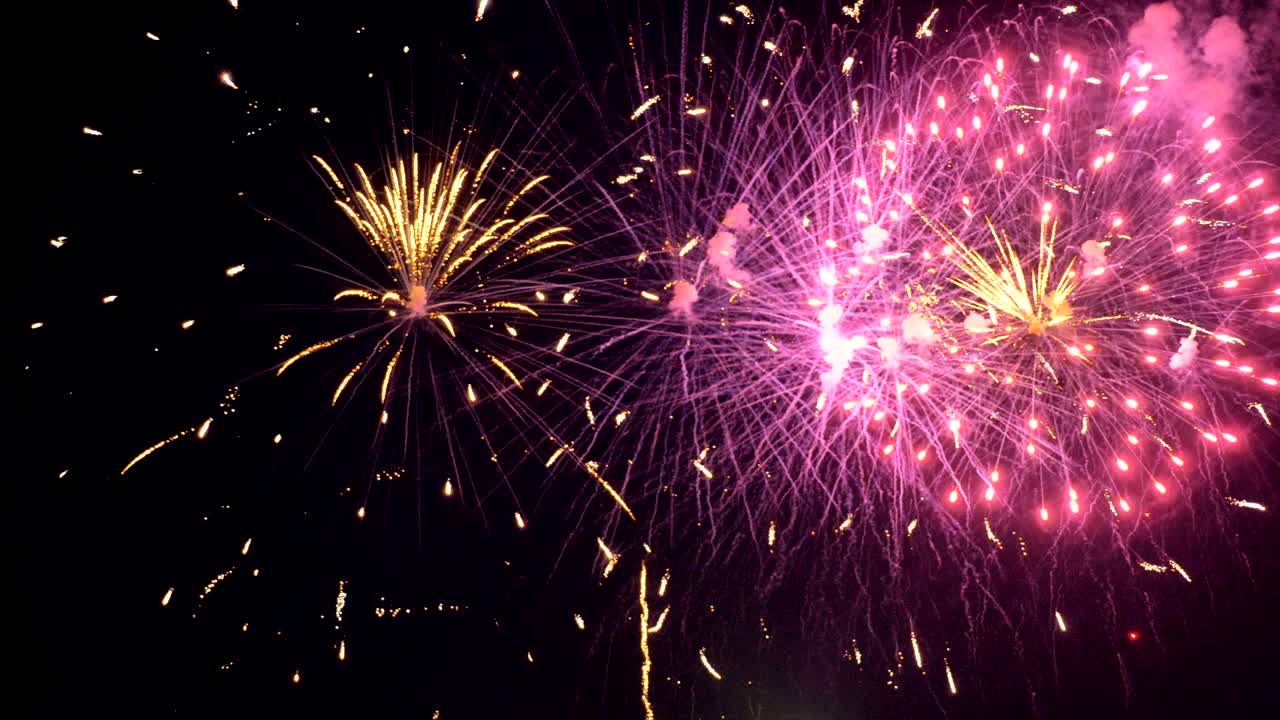 espectáculo de fuegos artificiales. primer plano
