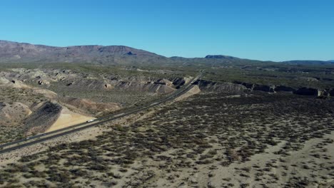 Aerial-Reverse-Zoom-shot-of-I93-to-Phoenix,-Arizona