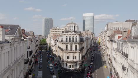 Aerial-Drone-Corner-Street-Landscape-in-City-of-Brussels-Belgium-Europe-establishing-scenic-cinematic-Shot,-balconies-and-traditional-architectural-location