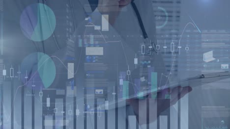 animación del procesamiento de datos financieros sobre un médico caucásico