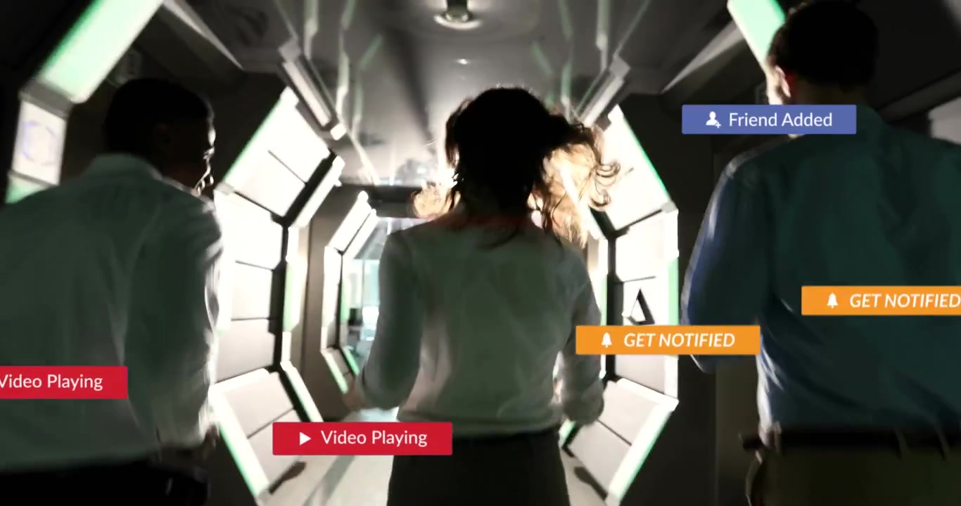 Equipo moviéndose a través de un túnel hexagonal, mujer liderando, superposiciones sociales multiplicándose a medida que el grupo acelera